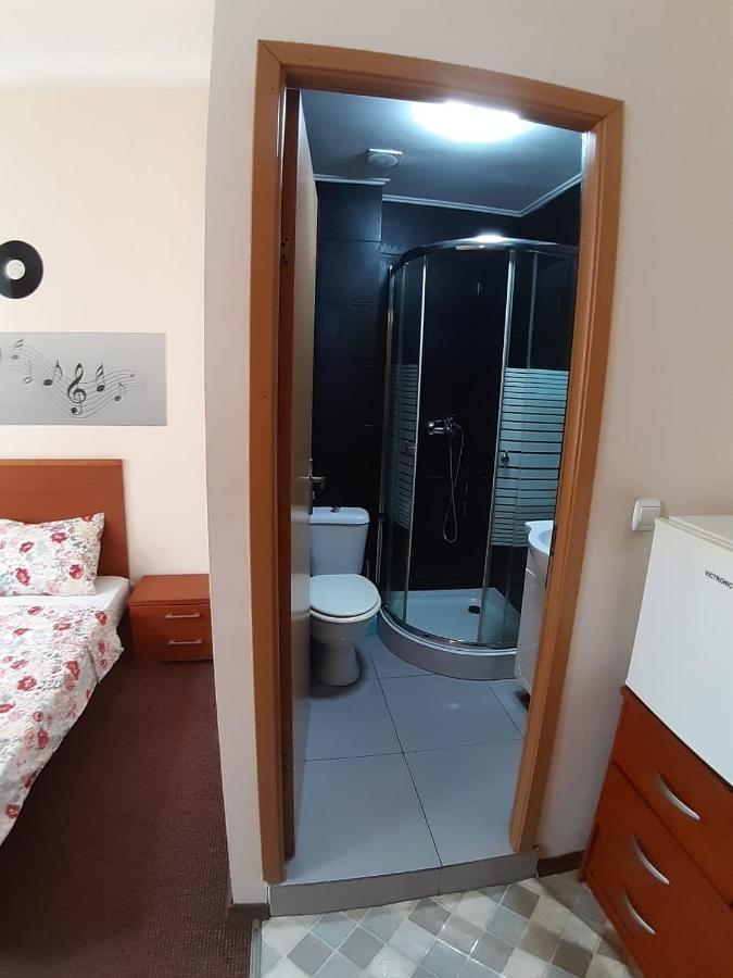 Old Town Friendly And Lovely Apartment Bucharest Exterior photo